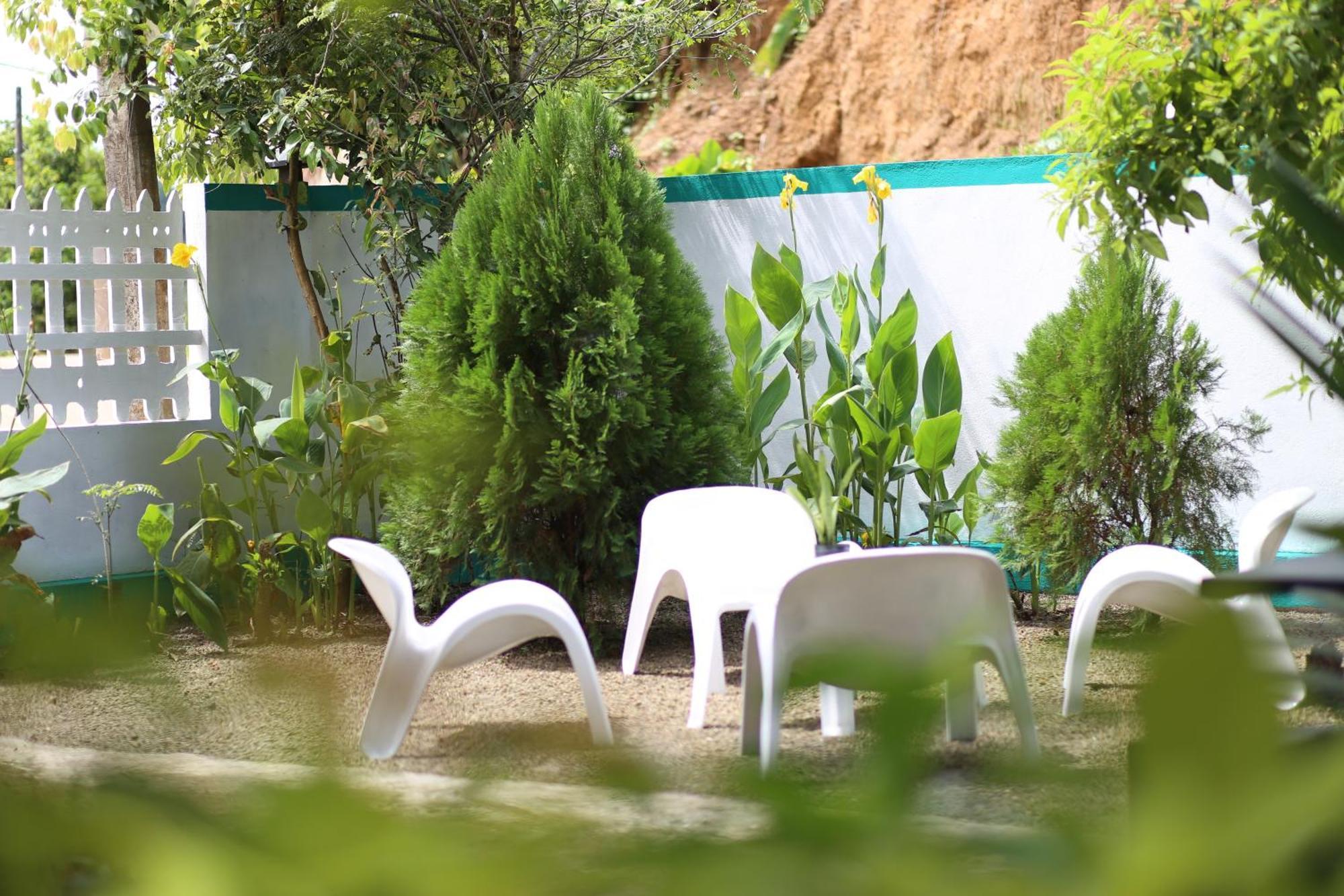 Bakery Family Guest House Mirissa Ngoại thất bức ảnh