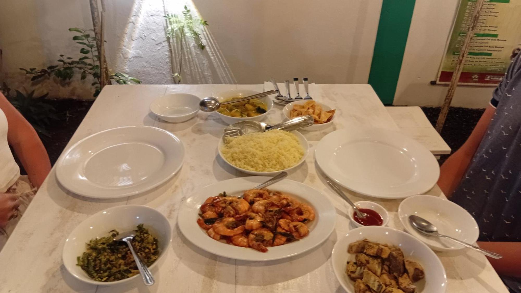 Bakery Family Guest House Mirissa Ngoại thất bức ảnh